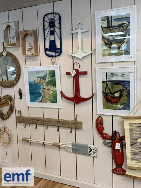 GIFT SHOP & ART GALLERY Photo 3