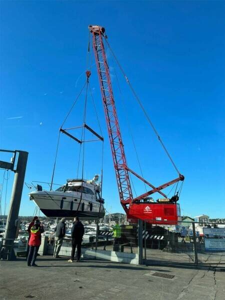A fantastic marine boat lifting company for sale Photo 3