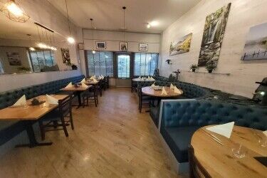 Restaurant in Lake District Town Photo 3