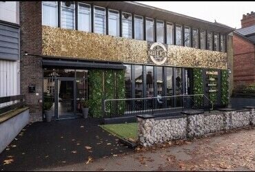 Top-Rated Nottingham Restaurant In Student Hub For Sale 5 Star Hygiene, Shisha