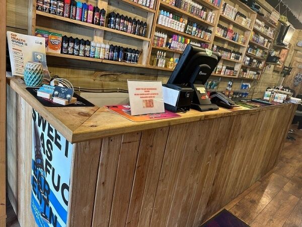 Well established Vaping Shop for sale Photo 3