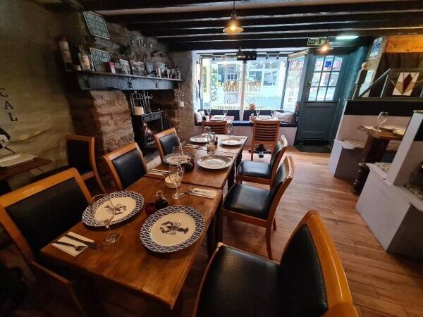 Well Presented Licensed Café & Restaurant In Looe Photo 3