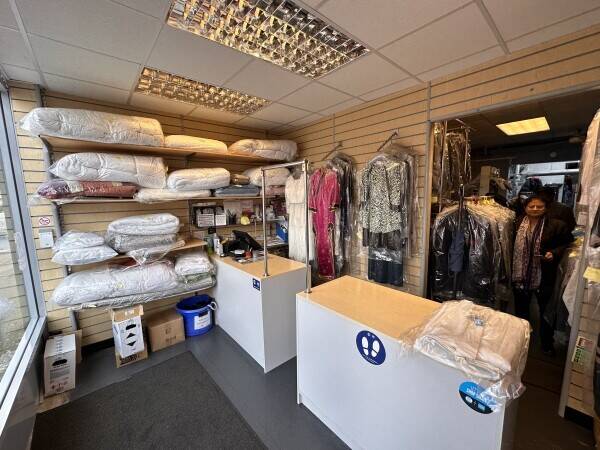 DRY CLEANERS AND LAUNDRY BUSINESS  LOCATED IN HOVE