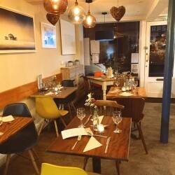 WEST SUSSEX - SUCCESSFUL LICENCED RESTAURANT/CAFE Photo 3