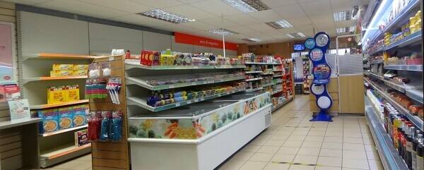 Liverpool Post Office & C-Store. Salary £25,000 P.A. T/O Circa £7,275 P.W. Good Profits £85,000 SAV Photo 3