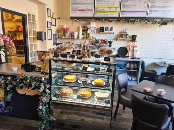 A fantastic Coffee Shop / Evening Tapas Bar in Bottesford, Vale of Belvoir. Photo 3