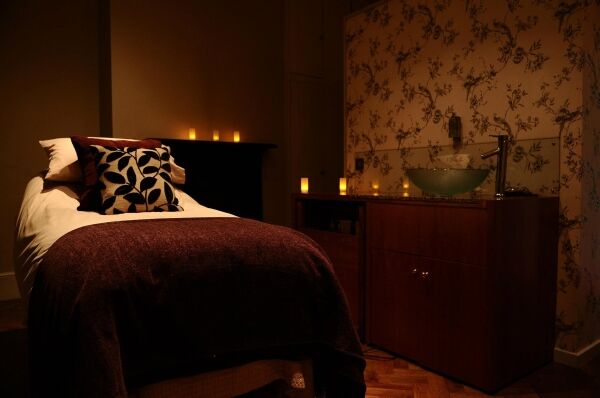 Thriving Spa Business for Sale in Oxfordshire with £80,000 of assets included Photo 3