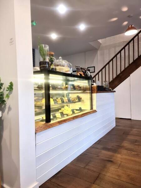 Cafe/Coffee Shop in Popular North Norfolk town Photo 3