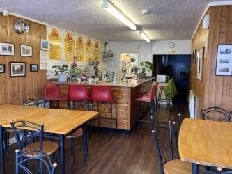 Freehold Diner with 3 bed room flat in Cleethorpes Freehold Diner with 3 bed room flat in Cleethorpes
