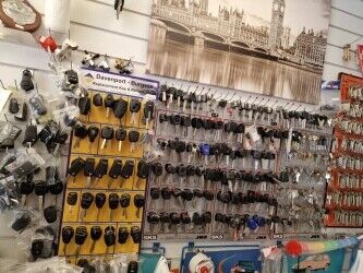 Profitable Leasehold High Street Dry Cleaners for sale w Additional Services Photo 4