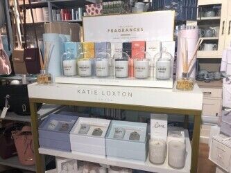 Leasehold Home Furniture & Gift Store Located In St Ives Photo 3