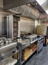 Kebab and pizza shop for sale