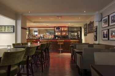 Superb 12-Bedroom 4 -Star Boutique Hotel in heart of Scotland’s Golf Coast Photo 3