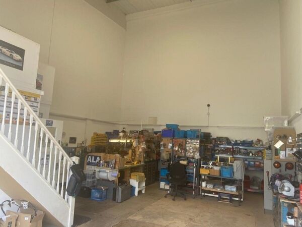 Extremely well established locksmiths business for sale