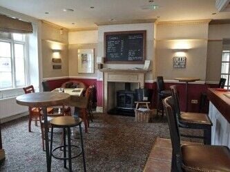 SOMERSET – CHARACTER VILLAGE FREEHOUSE WITH LETTING ROOMS