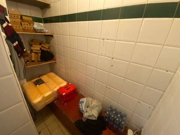 HIGH TURNOVER TAKEAWAY FOR SALE! LOCATED IN SOUTH EALING! Photo 3