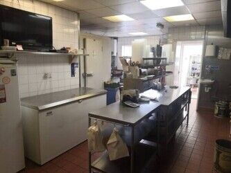 Golden Valley Chinese Takeaway - Fernhurst, Haselmere, Surrey Photo 3