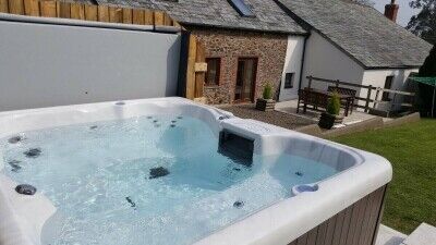 Sales, Installations, Servicing, Repairs & Valeting of Hot Tubs and Spas Photo 3