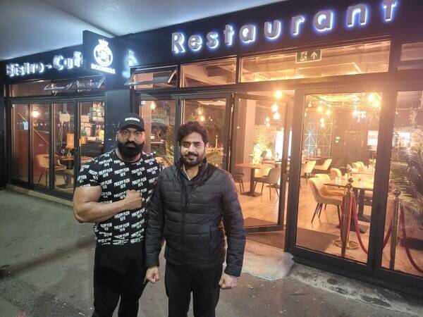 Indian restaurant fully furnished on sale 