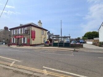 Cornwall Public House Investment Opportunity Generating A Yield Of 9.03% Photo 3