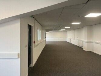 Warehouse/Storage Facility With Yard And Customers In Abingdon, Oxford For Sale Warehouse/Storage Facility With Yard And Customers In Abingdon, Oxford For Sale