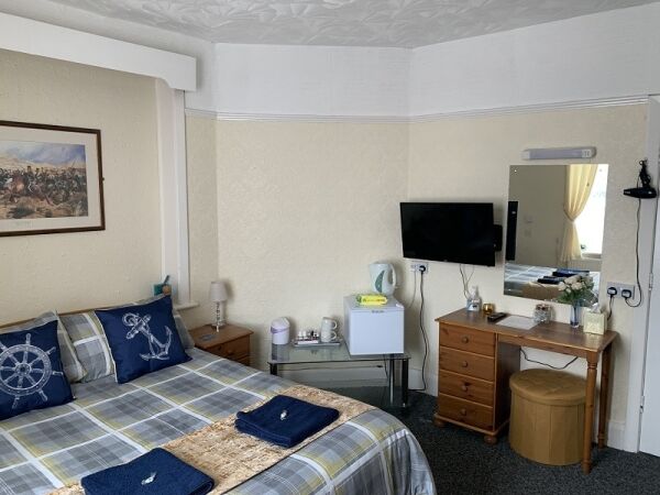 Well presented Guest House in Skegness for sale Photo 3