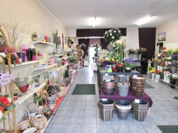 Busy Florist Business/Investment Opportunity Busy Florist Business/Investment Opportunity