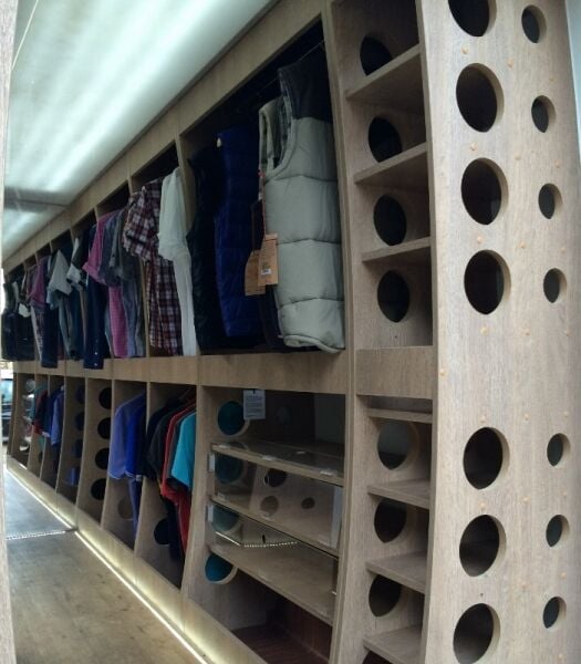 E-Commerce Quality Clothing Business Van Included E-Commerce Quality Clothing Business Van Included