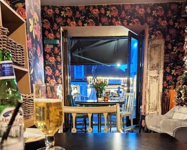 Licensed Italian Restaurant for Sale Licensed Italian Restaurant for Sale