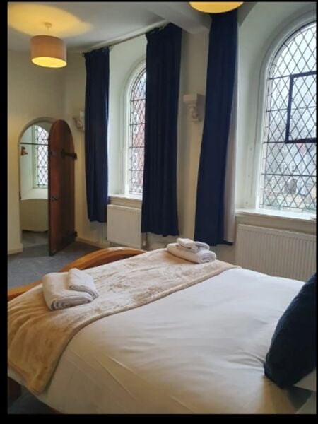 HOTEL, BAR & RESTAURANT - SHREWSBURY HOTEL, BAR & RESTAURANT - SHREWSBURY