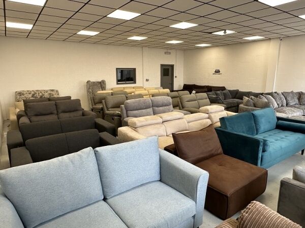 Reputable Online Furniture Retailer For Sale Photo 3