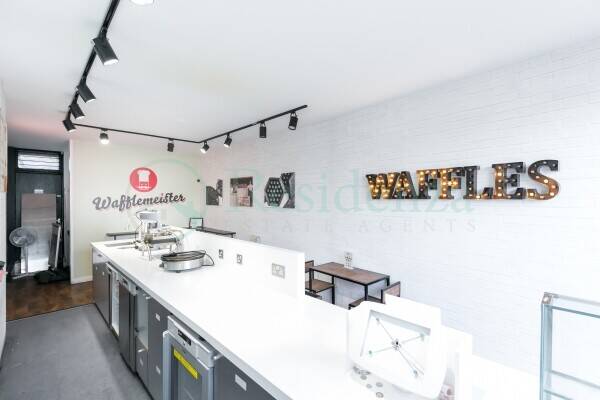 Dessert parlour with current use of class E situated in Tooting Dessert parlour with current use of class E situated in Tooting