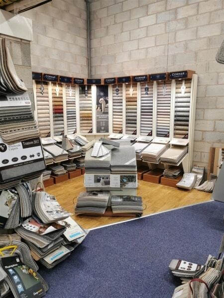 LONG ESTABLISHED CARPET & FLOORING COMPANY based RUNCORN LONG ESTABLISHED CARPET & FLOORING COMPANY based RUNCORN