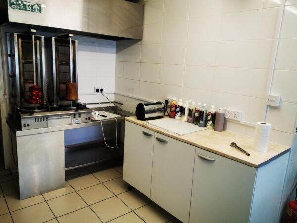 WELL ESTABLISHED FISH & CHIP SHOP IN STOURBRIDGE, WEST MIDLANDS