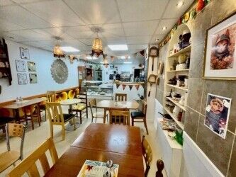 Leasehold Café & Restaurant Located In Perranporth Photo 3