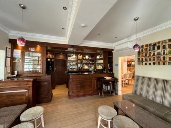 Leasehold Italian Restaurant Located In Sutton Coldfield