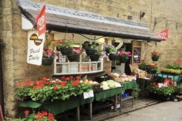 Grocery Store With Food Takeaway & Accommodation Grocery Store With Food Takeaway & Accommodation