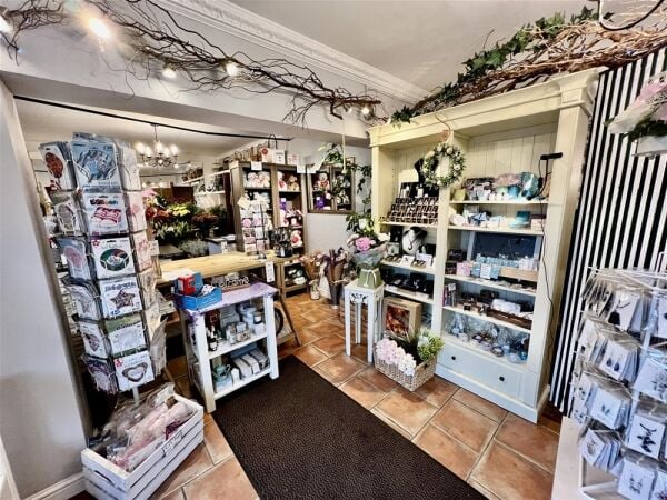 Retail For Sale in Bradford Retail For Sale in Bradford