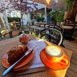 Brunch-style restaurant coffee shop with side delicatessen in the Heritage commuter town of Westerham, Kent Brunch-style restaurant coffee shop with side delicatessen in the Heritage commuter town of Westerham, Kent
