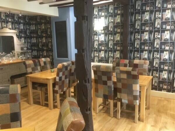 7 room Boutique Hotel Coffee House and 40 inside / 20 outside cover Restaurant