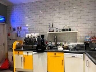 A Cafe & Tearoom in Mapperley, north Nottingham For Sale Photo 3