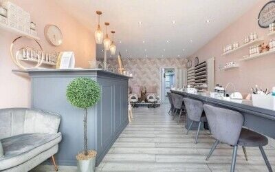 Stunning Beauty & Hair Salon for sale DA1