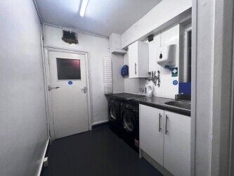 FISH & CHIP SHOP WITH TWO BED ACCOMMODATION – A5 LICENCE (2300) Photo 3