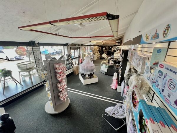 Retail For Sale in Keighley Retail For Sale in Keighley