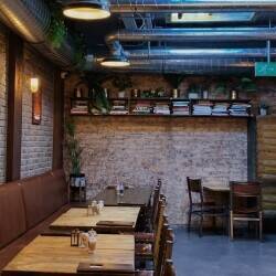 Fully Licensed Pasta & Pizza Restaurant and takeaway for sale Photo 3