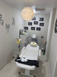 Hair & Beauty Salon for sale Photo 4
