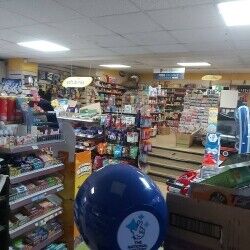 Convenience store for sale Photo 4