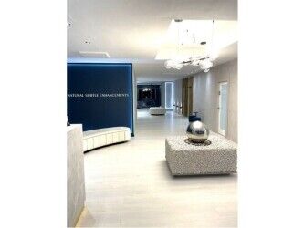 Highly rated beauty and aesthetics clinic Photo 3