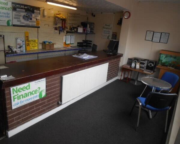 WELL-ESTABLISHED USED CAR DEALERSHIP, WORKSHOP & TYREBAY Photo 3