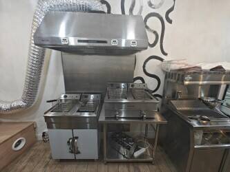 Prime location Takeaway restaurant Prime location Takeaway restaurant
